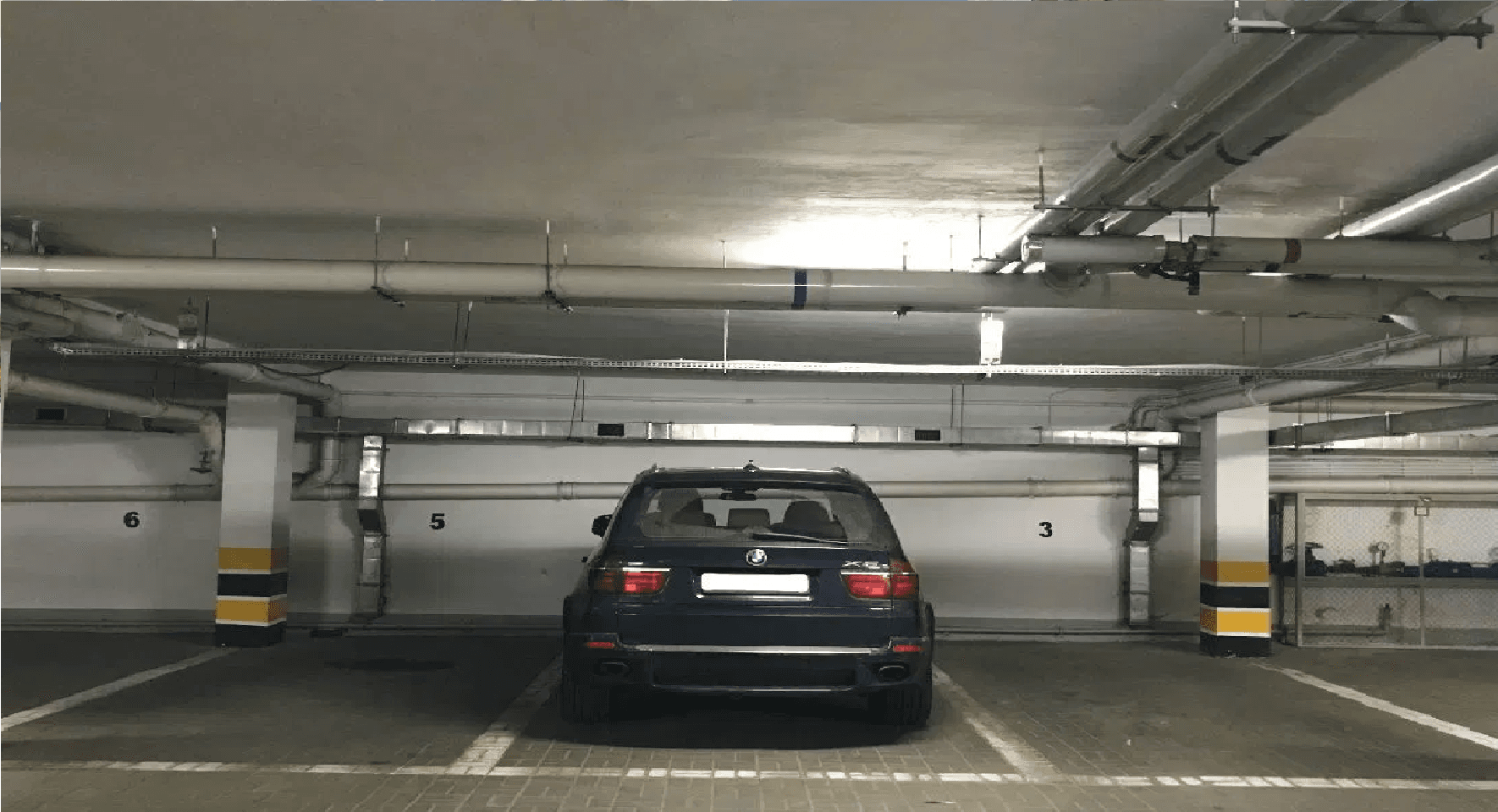 Parking - Półwiejska 17 Centrum Poznań