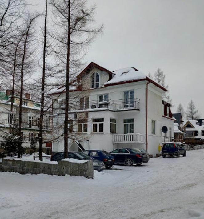 Parking - Zakopane Józefa Piłsudskiego 33  - Krupówki