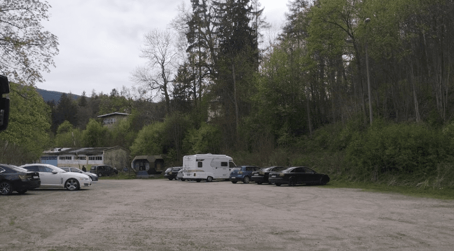 Parking - Szklarska Poręba W.Sikorskiego  4 Centrum 