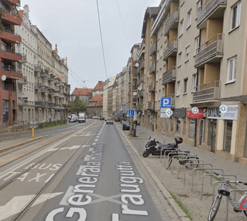 Parking -  Wrocław Traugutta 142 Centrum